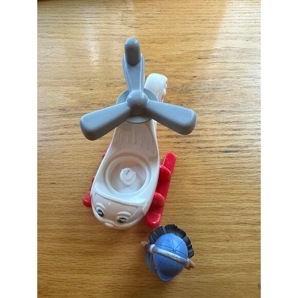 Vintage Fisher Price Little People Helicopter & Pilot Figure Set - Picture 6 of 7